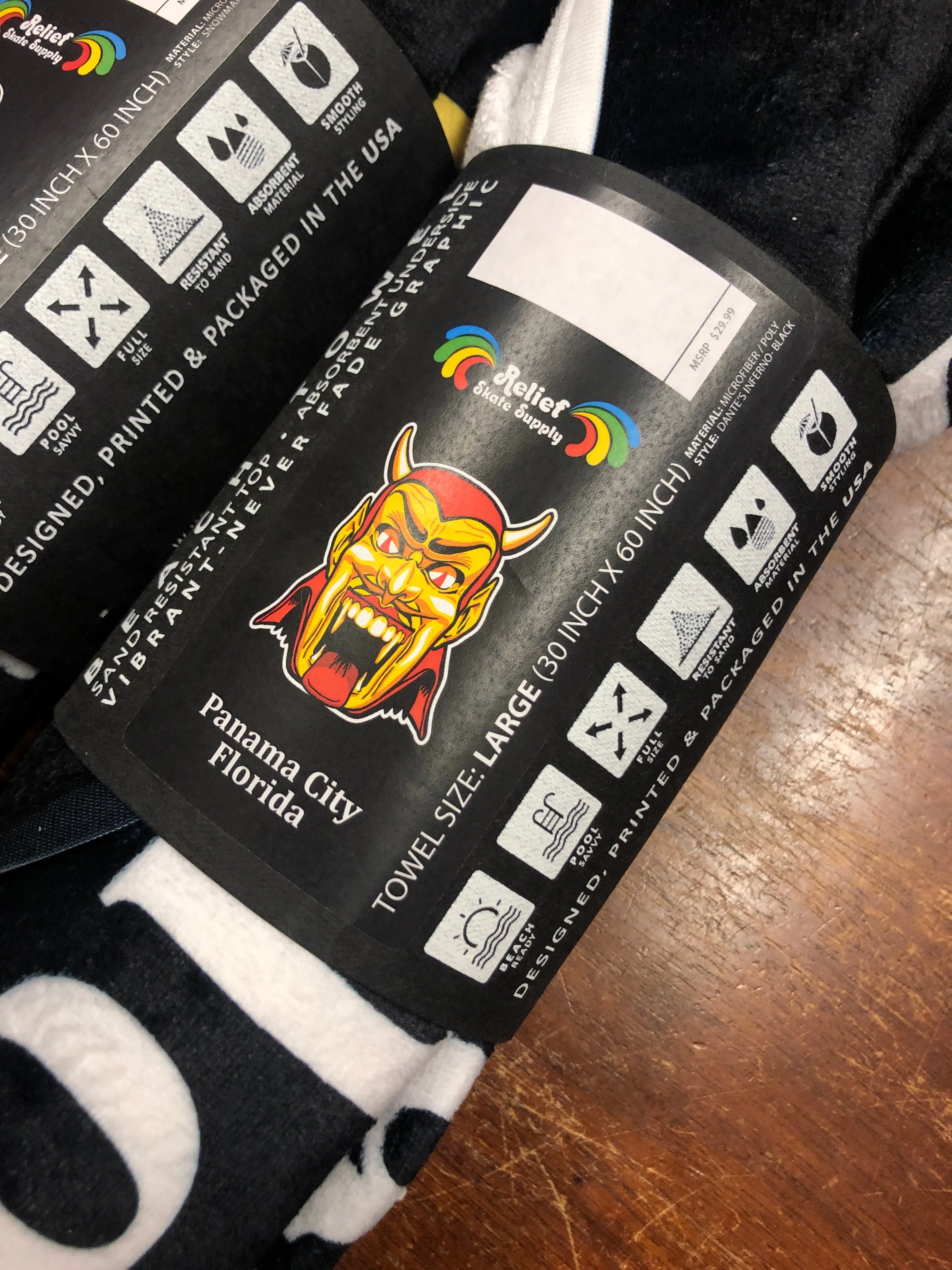RELIEF DANTES INFERNO TOWEL